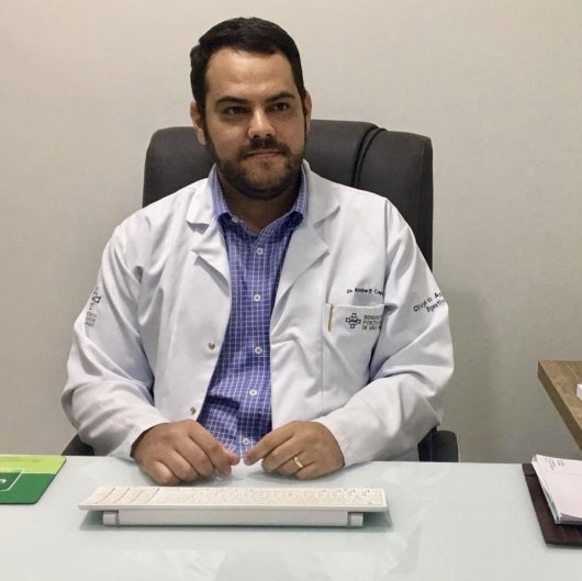 Dr. André Capelozza