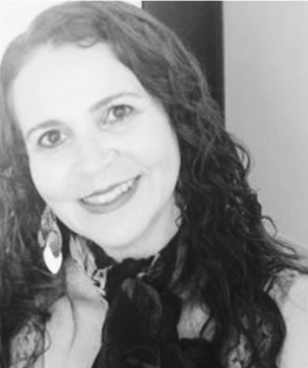 Dra. Katia Dantas Evangelista