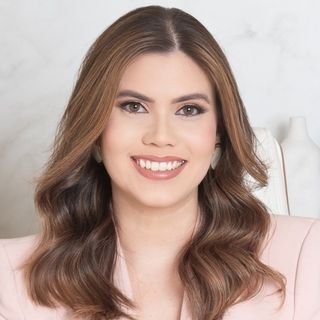 Dra. Fernanda Fernandes Melo