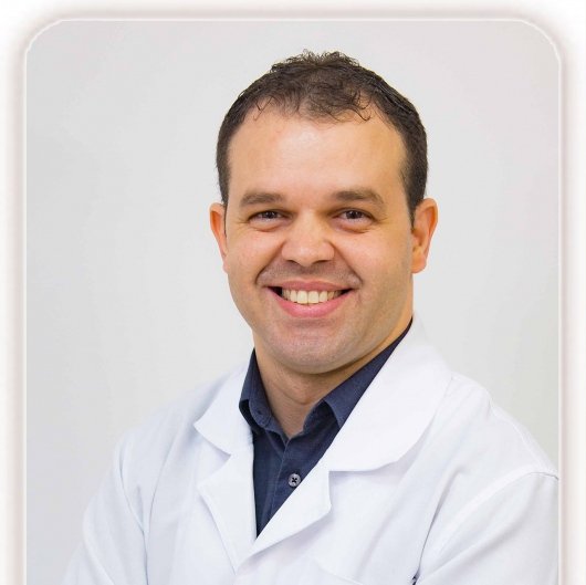 Dr. Emmanuel Nunes Sampaio de Lacerda