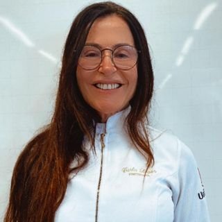Dra. Carla Pinheiro Lopes