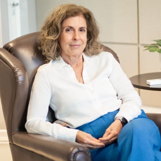 Regina Mello Quintino