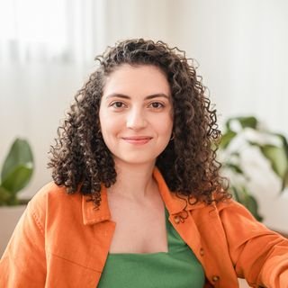 Dra. Sara Brito