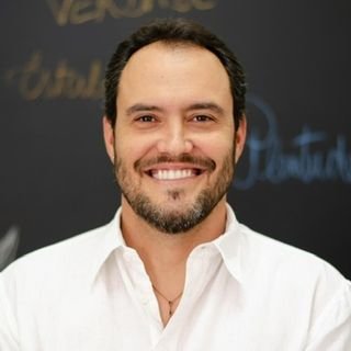 Dr. Davi Oliveira