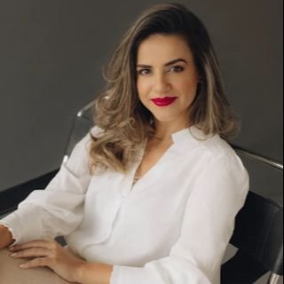 Dra. Ana Gabriela Neis