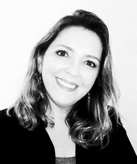 Izabel Paz