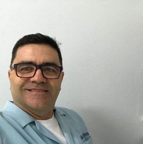 Dr. João Simões Quinteiro Neto