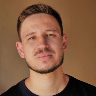 Dr. Gustavo Osmak