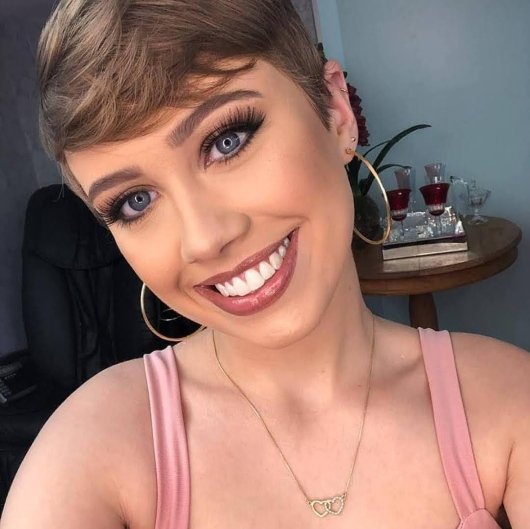 Aline Vasconcelos