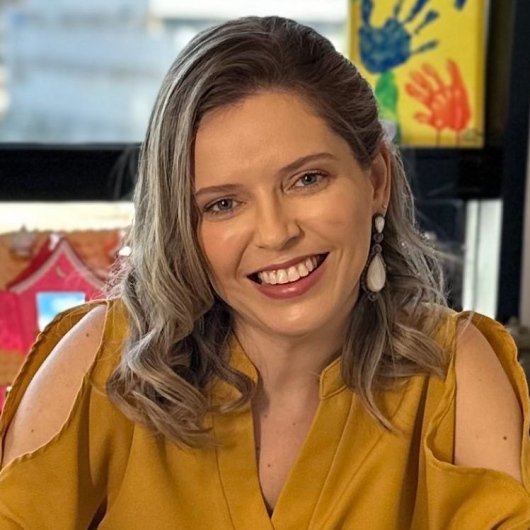 Dra. Natalia Silva Bastos