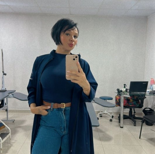 Dra. Adriana Mendonça