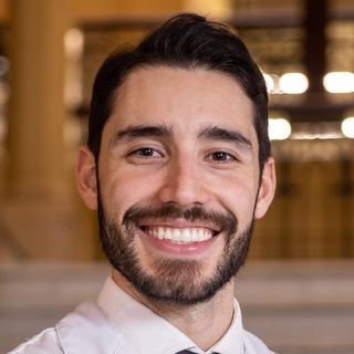 Dr. Christian K. Carpes