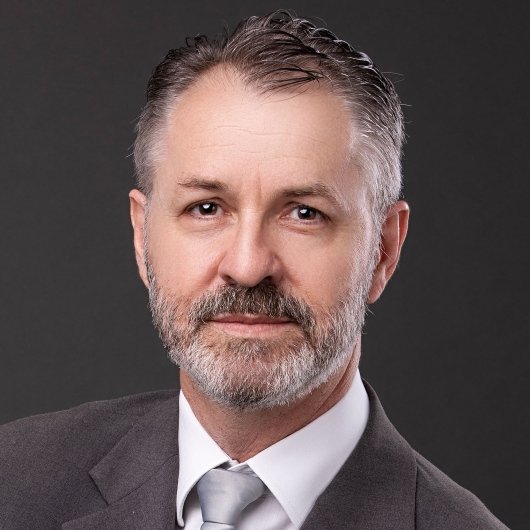 Dr. Robson Parzianello