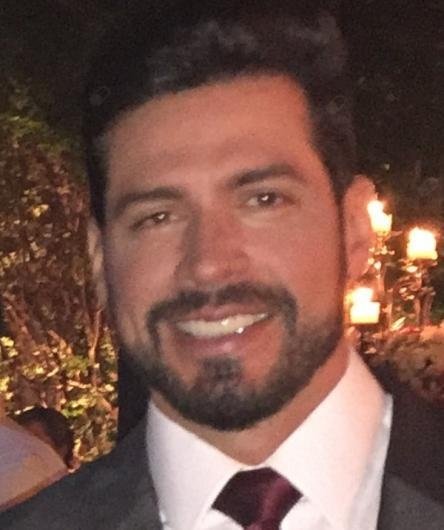 Dr. Renato Marinho Correa