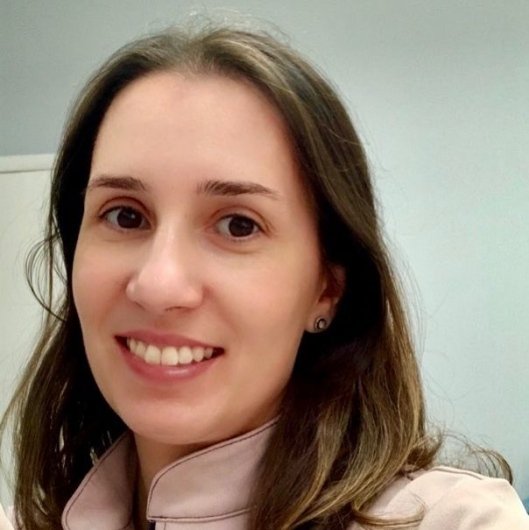 Dra. Gabriele Martins