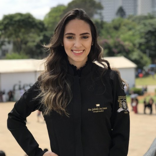 Dra. Gabriella Cury Carneiro