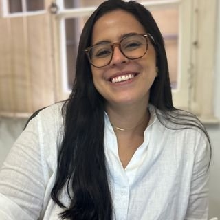 Dra. Ana Clara Micelli