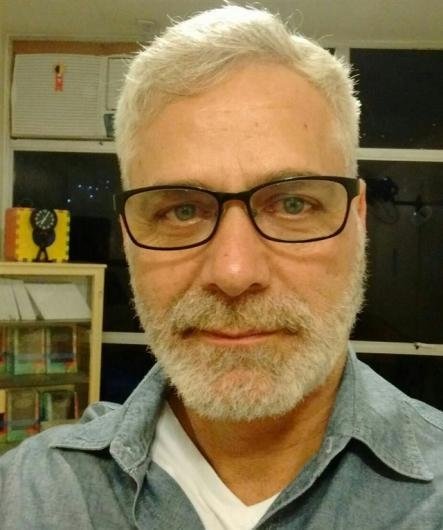 Petronio Azevedo