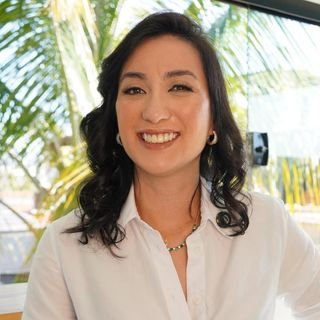 Dra. Elaine Fukumoto Vieira