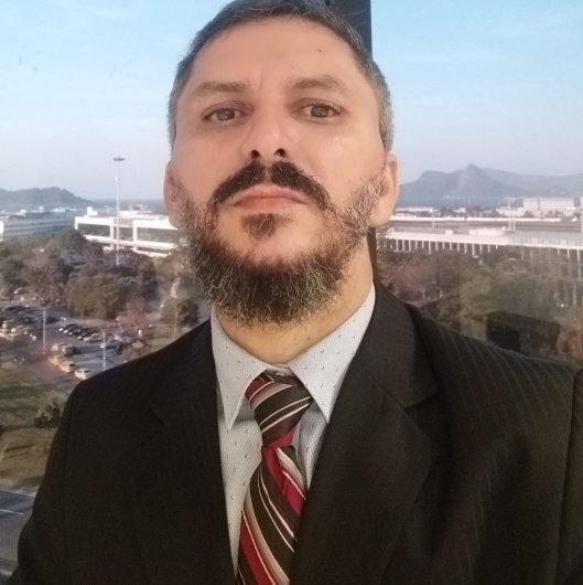 Dr. Gilberto Rezende