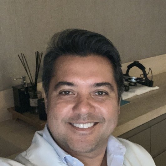 Dr. Fabio Massaiti Tokunaga