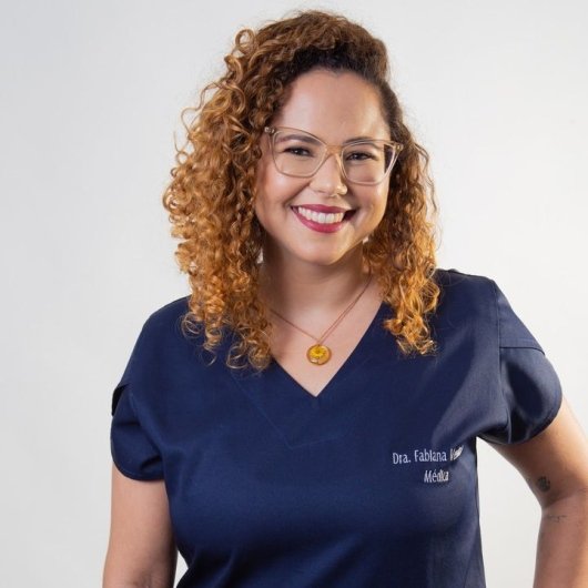 Dra. Fabiana Versiani