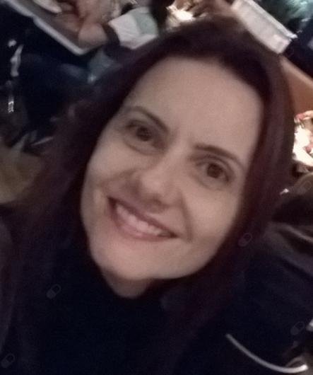 Elaine Violeta de Oliveira