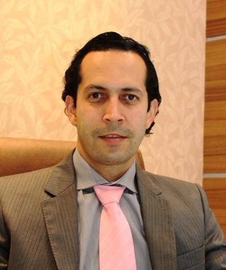 Dr. Renato Mello