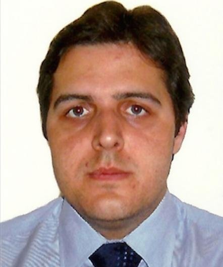 Prof. Leonardo Valente de Camargo