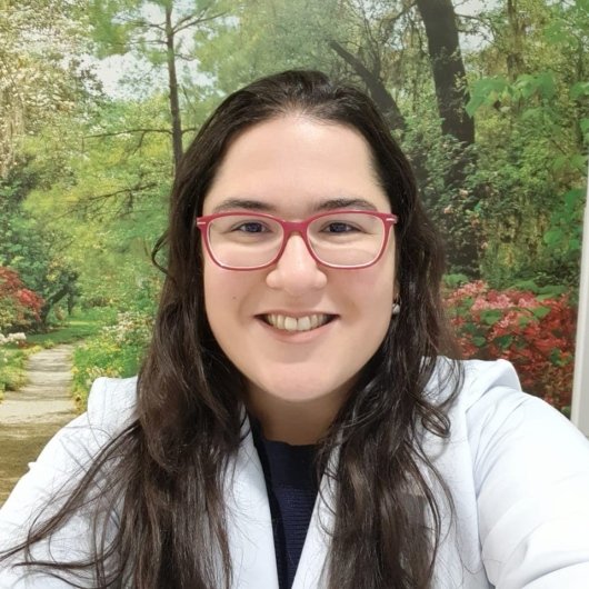 Dra. Tânia Karina Galindo Falcão Gomes