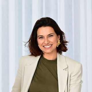 Caroline Loures