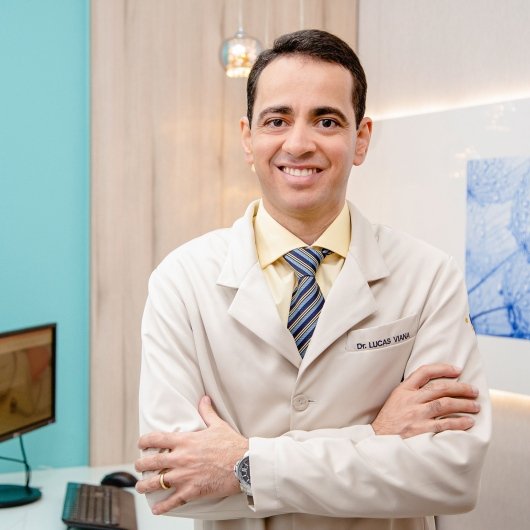 Dr. Lucas Viana