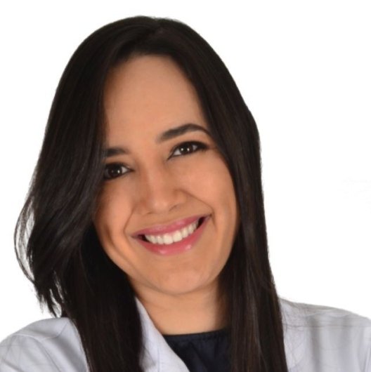 Dra. Lívia Rodrigues