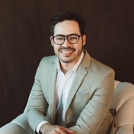 Dr. Júlio Chaves