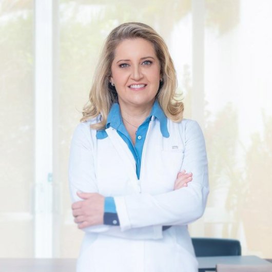 Dra. Aline De Oliveira Matos