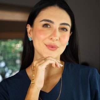 Dra. Julia Monteiro