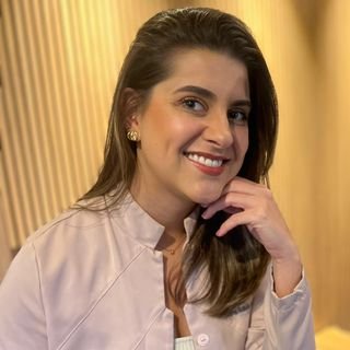 Dra. Maria Eduarda Parcianello Cabeleira