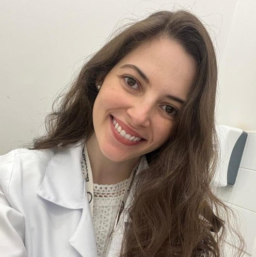 Dra. Mariana Q. G. Farinazzo