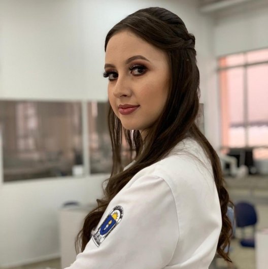 Dra. Lais Dorighello