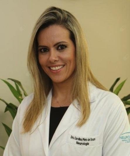 Dra. Carolina Pinto de Souza