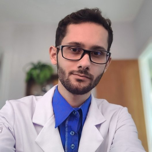 Dr. André Vitor Rocha Queiroz