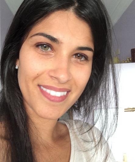 Dra. Raquel Santos de Faria