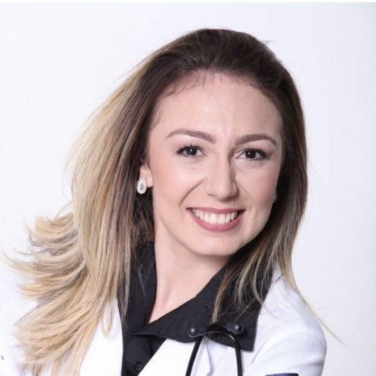 Dra. Marina Brasil Cirilo da Silva