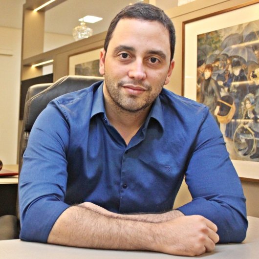 Dr. Gabriel Albuquerque