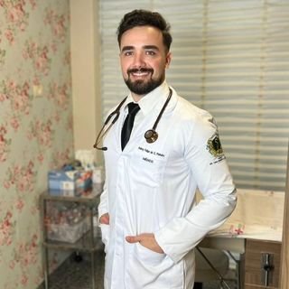 Dr. Andrey Felipe
