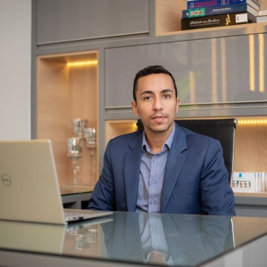 Dr. Weder Soares