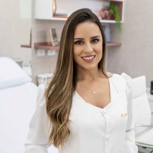 Dra. Mariana Cunha Cabral
