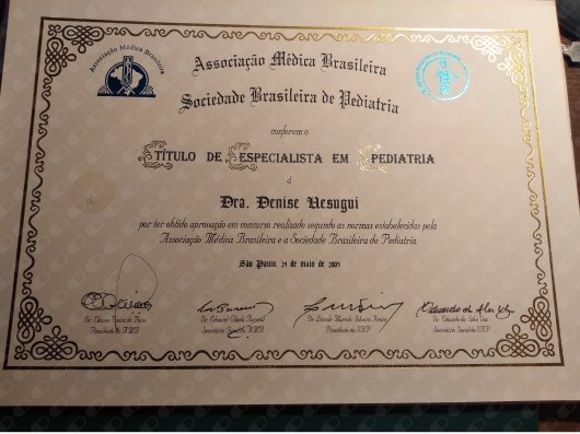 Dra. Denise Uesugui Santana