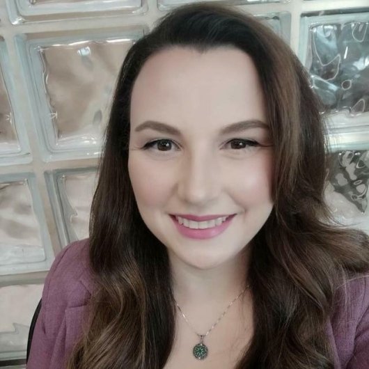 Dra. Tatiana Batista da Silveira