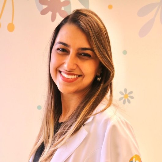 Dra. Amanda Aterje Pelloso Giancoli